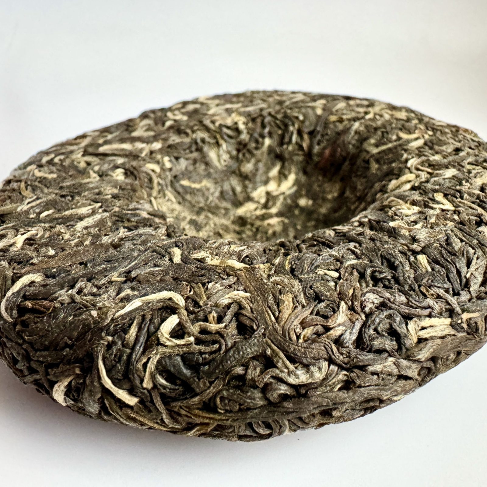 ЛЁГКИЙ БРИЗ pin wu cha